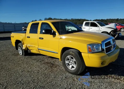 2006 Dodge Dakota Quad Slt z USA, uszkodzony, nr VIN 1D7HW48N56S573813